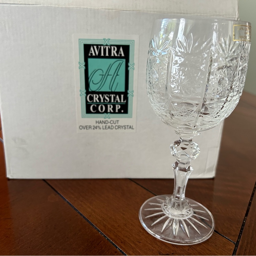 Avitra Crystal Corp 6pc “Lace Wine” Stemware Set NIB!